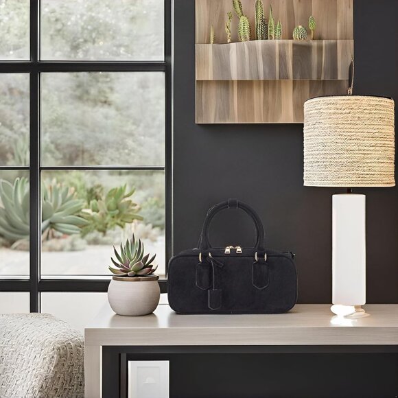 Luxury Faux Suede Shoulder Bag with Zipper Pockets - Perfect for Daily Use - Picture 7 of 9